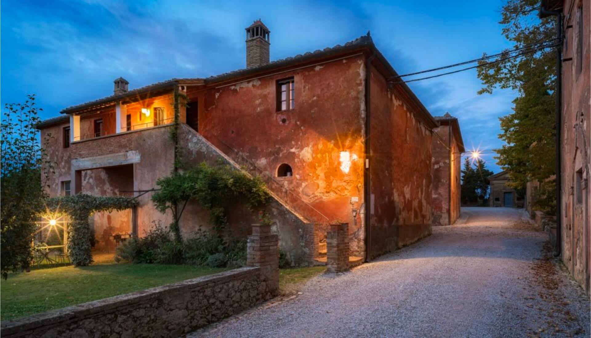 Borgo Montestigliano Agriturismo in Toscana con piscina e ristorante